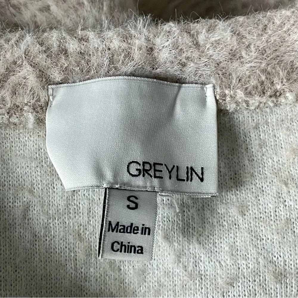 Greylin sweater size